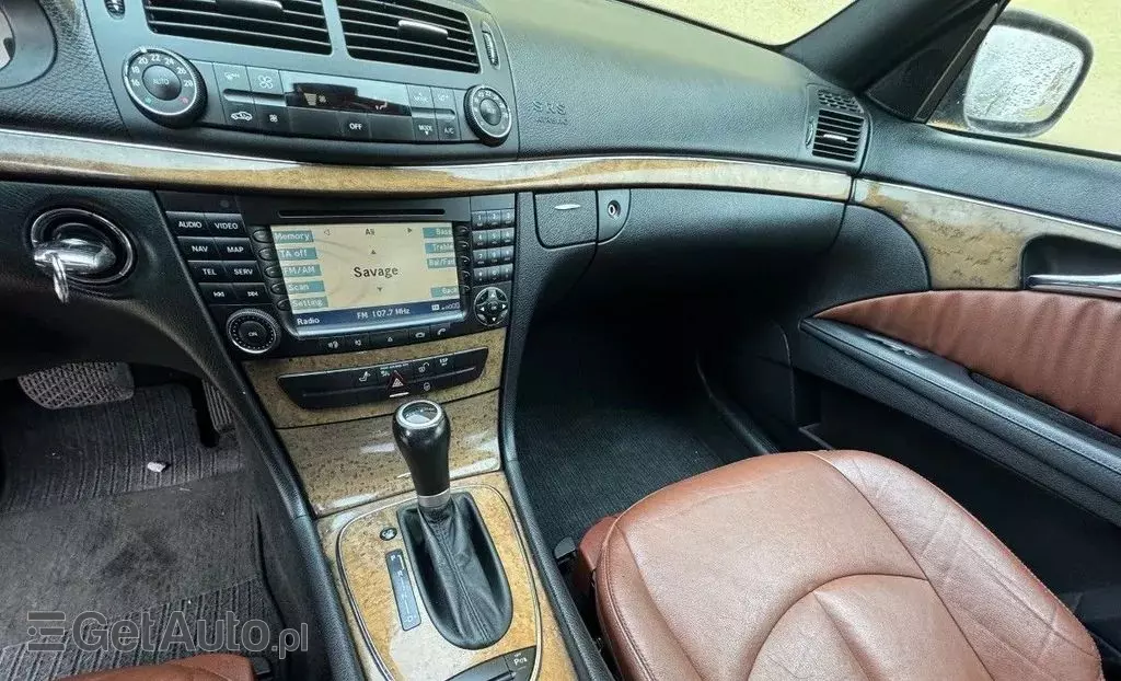 MERCEDES-BENZ Klasa E 