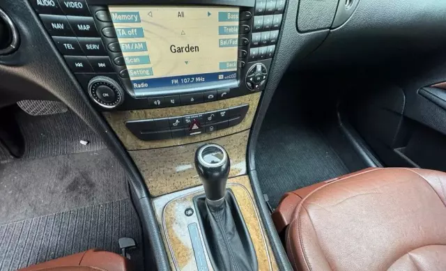 MERCEDES-BENZ Klasa E 