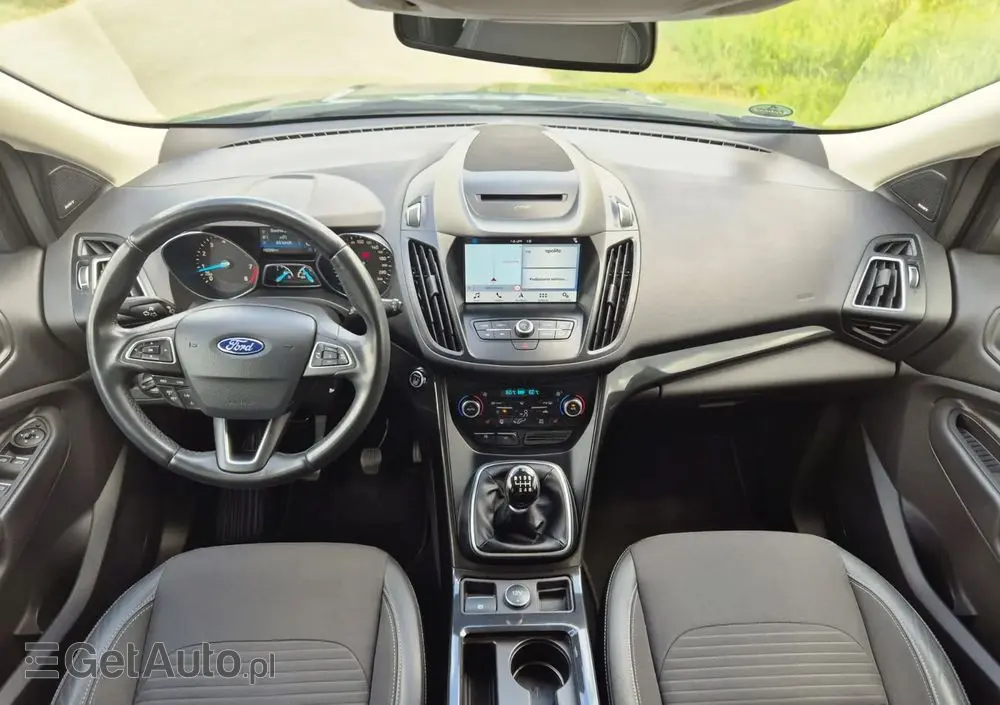 FORD Kuga 1.5 EcoBoost FWD Titanium ASS MMT6
