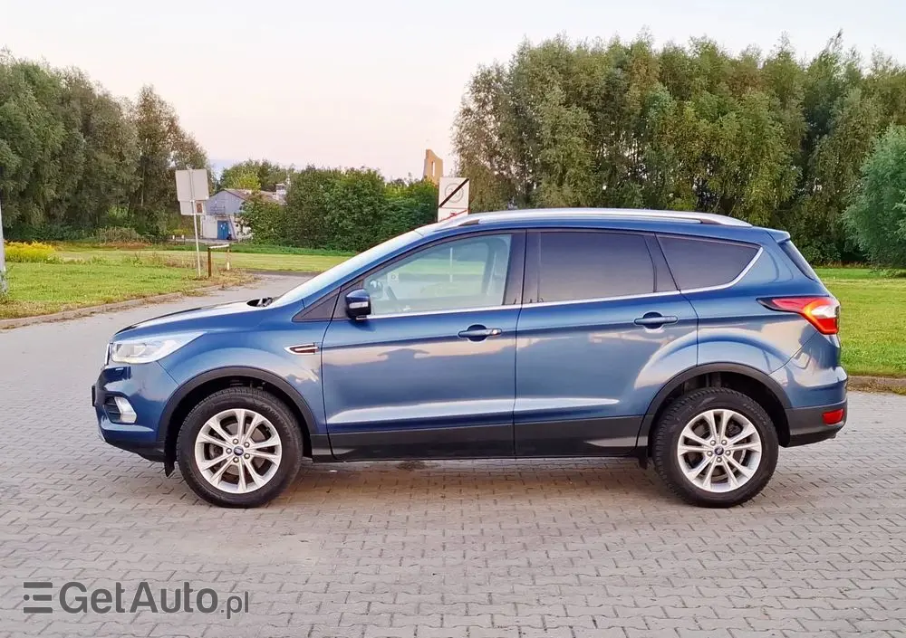 FORD Kuga 1.5 EcoBoost FWD Titanium ASS MMT6