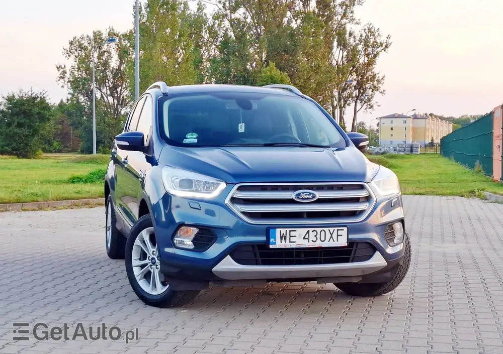 FORD Kuga 1.5 EcoBoost FWD Titanium ASS MMT6
