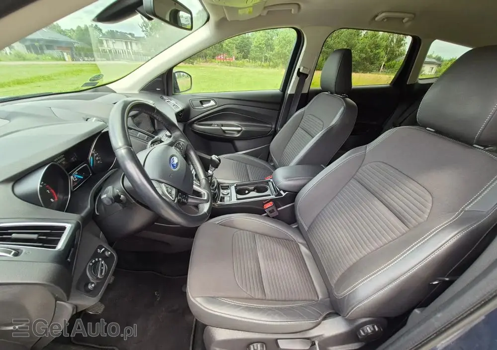 FORD Kuga 1.5 EcoBoost FWD Titanium ASS MMT6