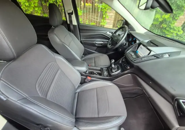 FORD Kuga 1.5 EcoBoost FWD Titanium ASS MMT6