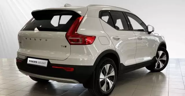VOLVO Xc 40 