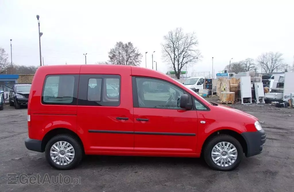 VOLKSWAGEN Caddy 