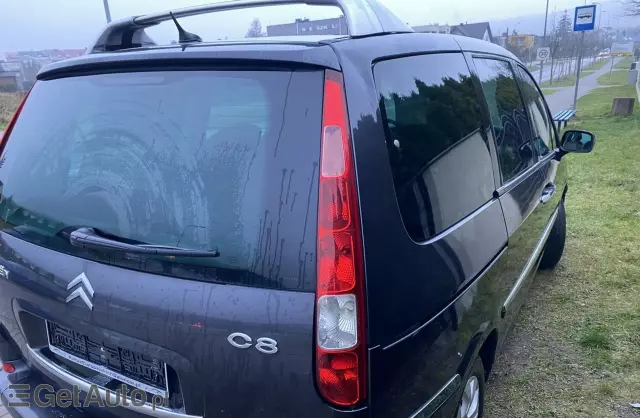 CITROEN C8 