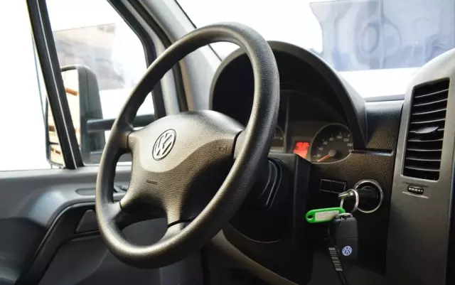 VOLKSWAGEN CRAFTER DOKA BLIŹNIAKI 