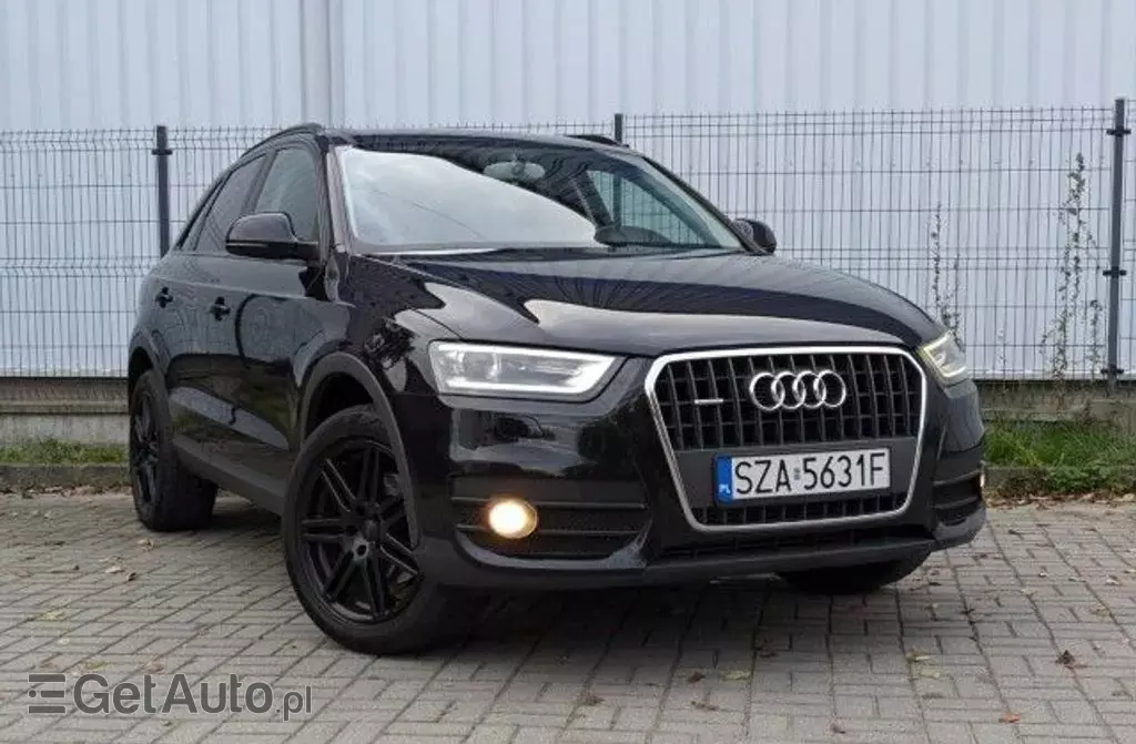 AUDI Q3 