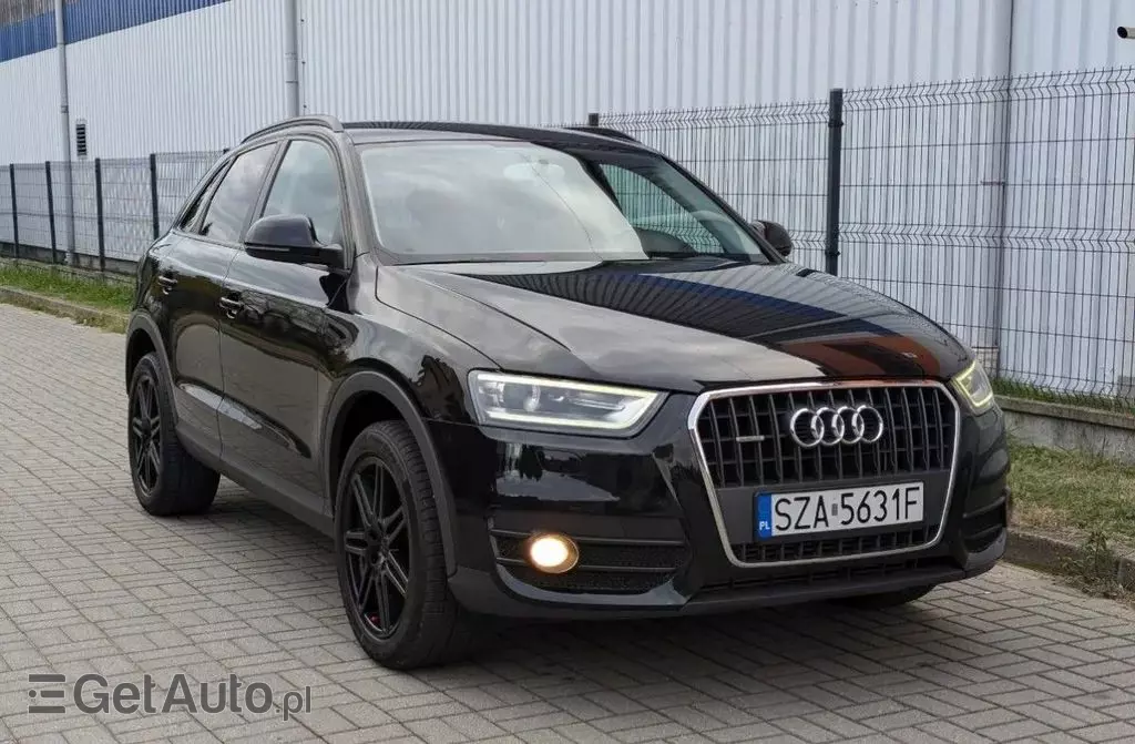 AUDI Q3 