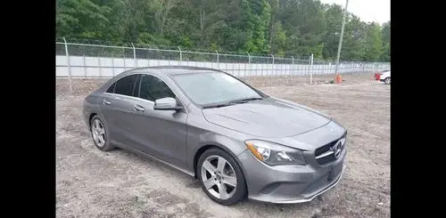 MERCEDES-BENZ CLA 