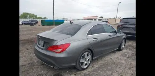 MERCEDES-BENZ CLA 