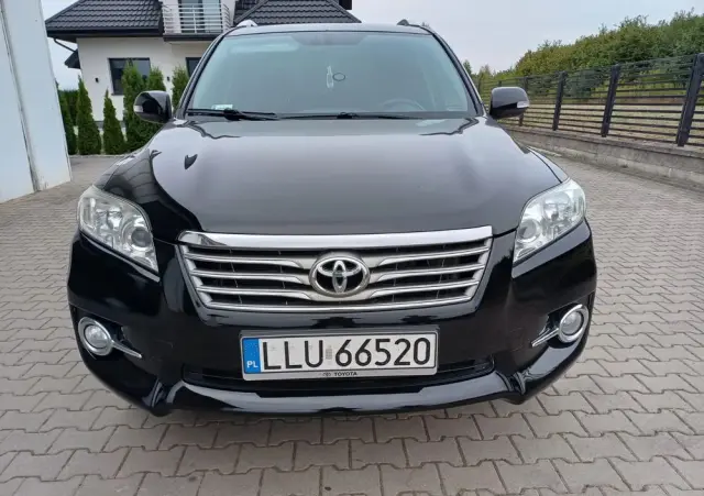 TOYOTA RAV4 2.2 D-CAT 4x4 Executive