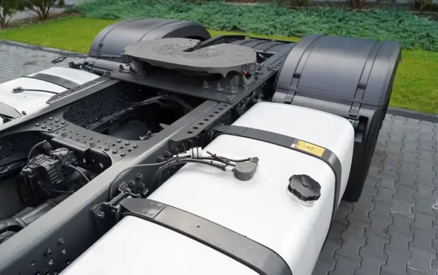 MERCEDES-BENZ ACTROS 1845 / MP5 / BIG SPACE / PO KONTRAKCIE SERWISOWYM / 2020 ROK 