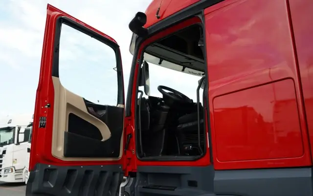 MERCEDES-BENZ ACTROS 1845 / MP5 / BIG SPACE / PO KONTRAKCIE SERWISOWYM / 2020 ROK 