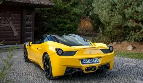 FERRARI 458 