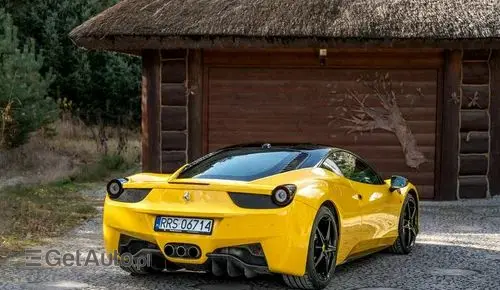 FERRARI 458 