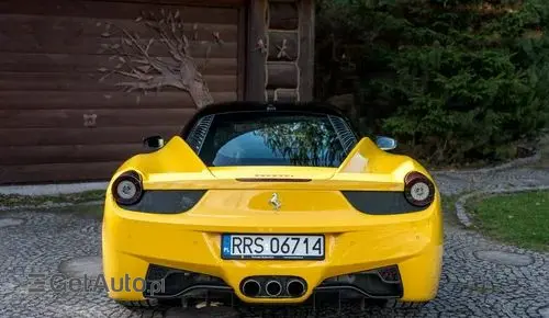 FERRARI 458 