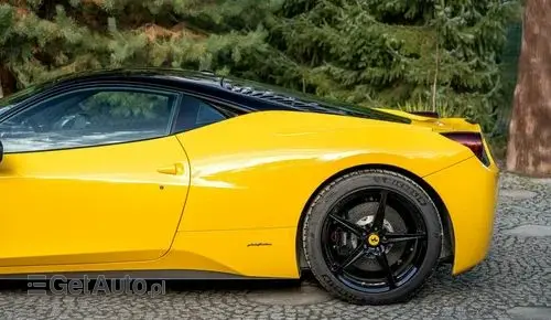 FERRARI 458 