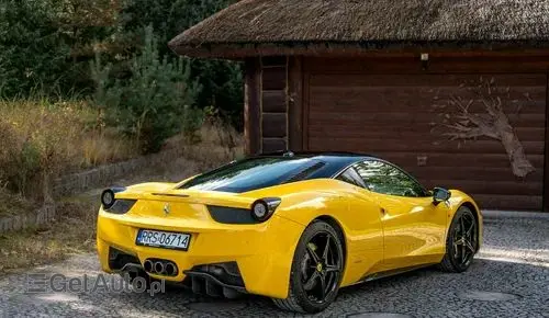 FERRARI 458 