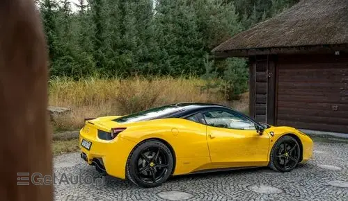 FERRARI 458 