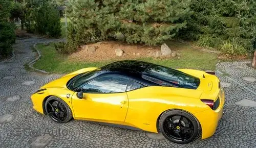 FERRARI 458 