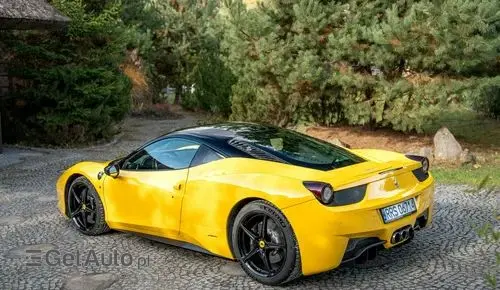 FERRARI 458 