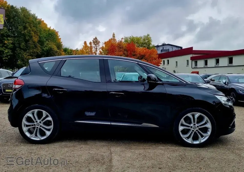 RENAULT Scenic ENERGY TCe 130 INTENS