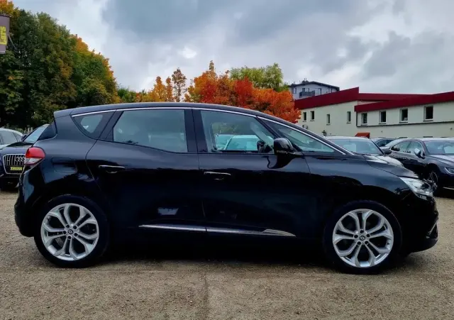 RENAULT Scenic ENERGY TCe 130 INTENS