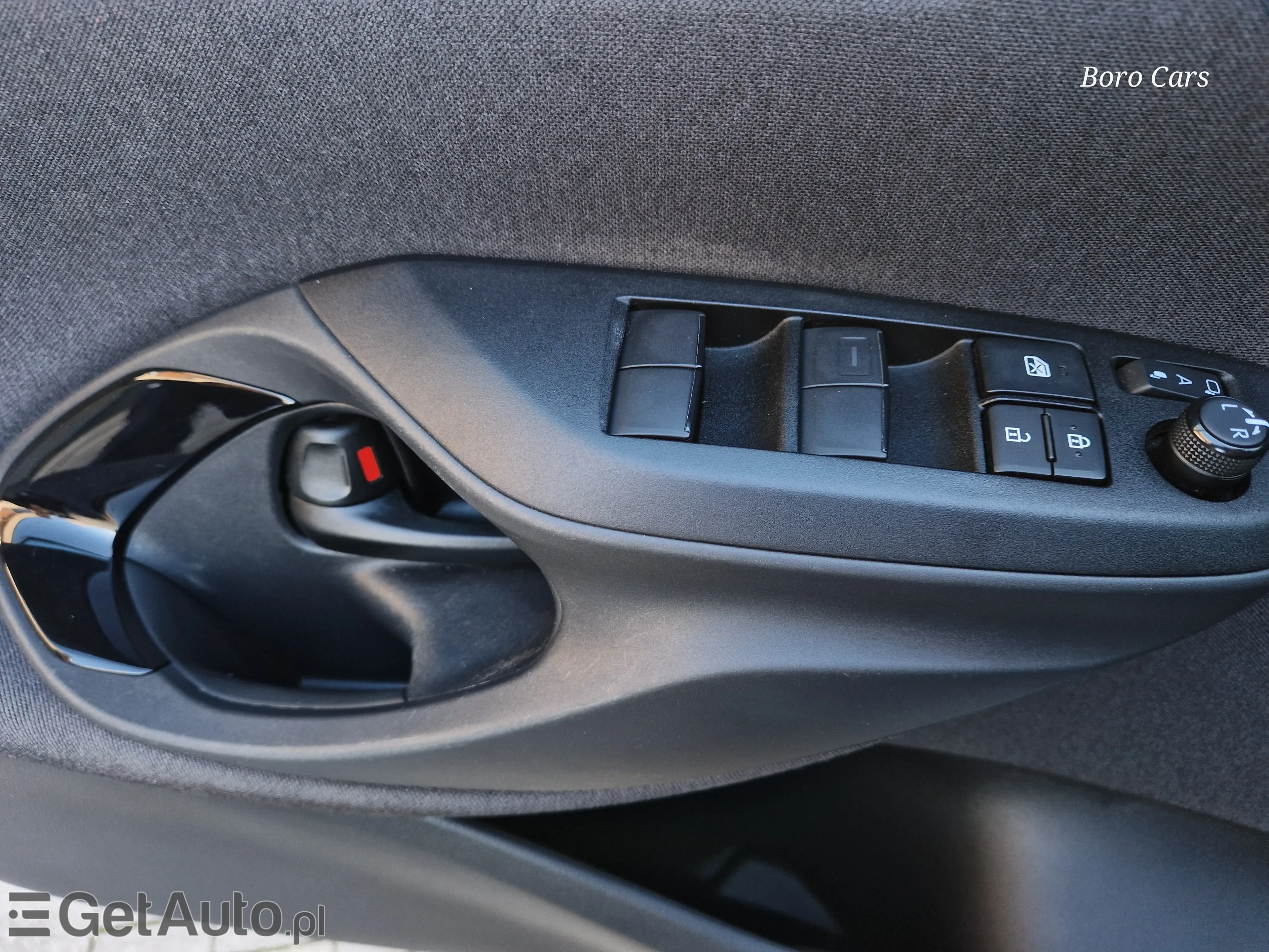 TOYOTA Yaris Cross Executive e-CVT