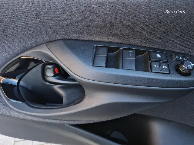 TOYOTA Yaris Cross Executive e-CVT