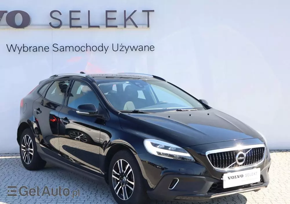 VOLVO V40 Cross Country D2 Drive-E Momentum