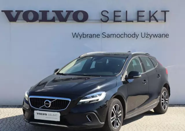 VOLVO V40 Cross Country D2 Drive-E Momentum