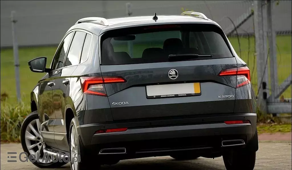 SKODA Karoq 