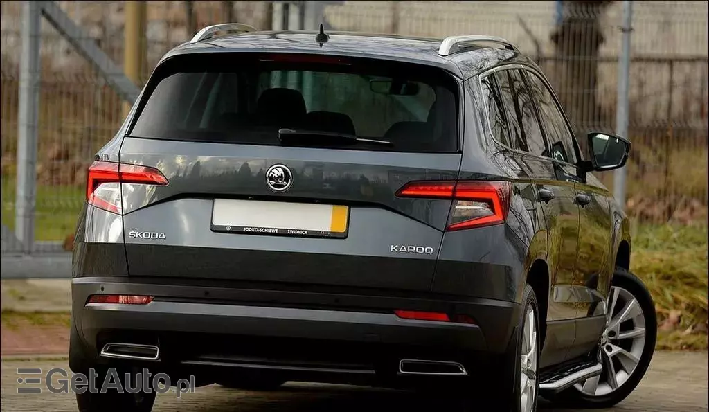 SKODA Karoq 