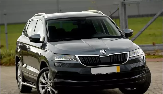 SKODA Karoq 