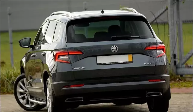 SKODA Karoq 