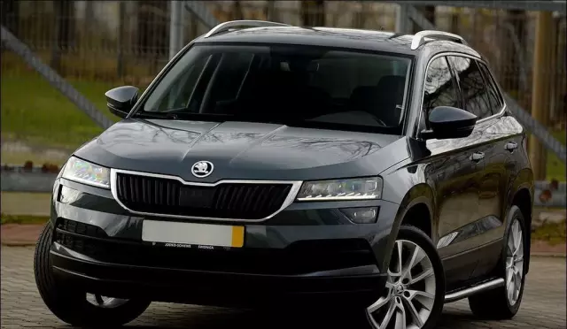 SKODA Karoq 