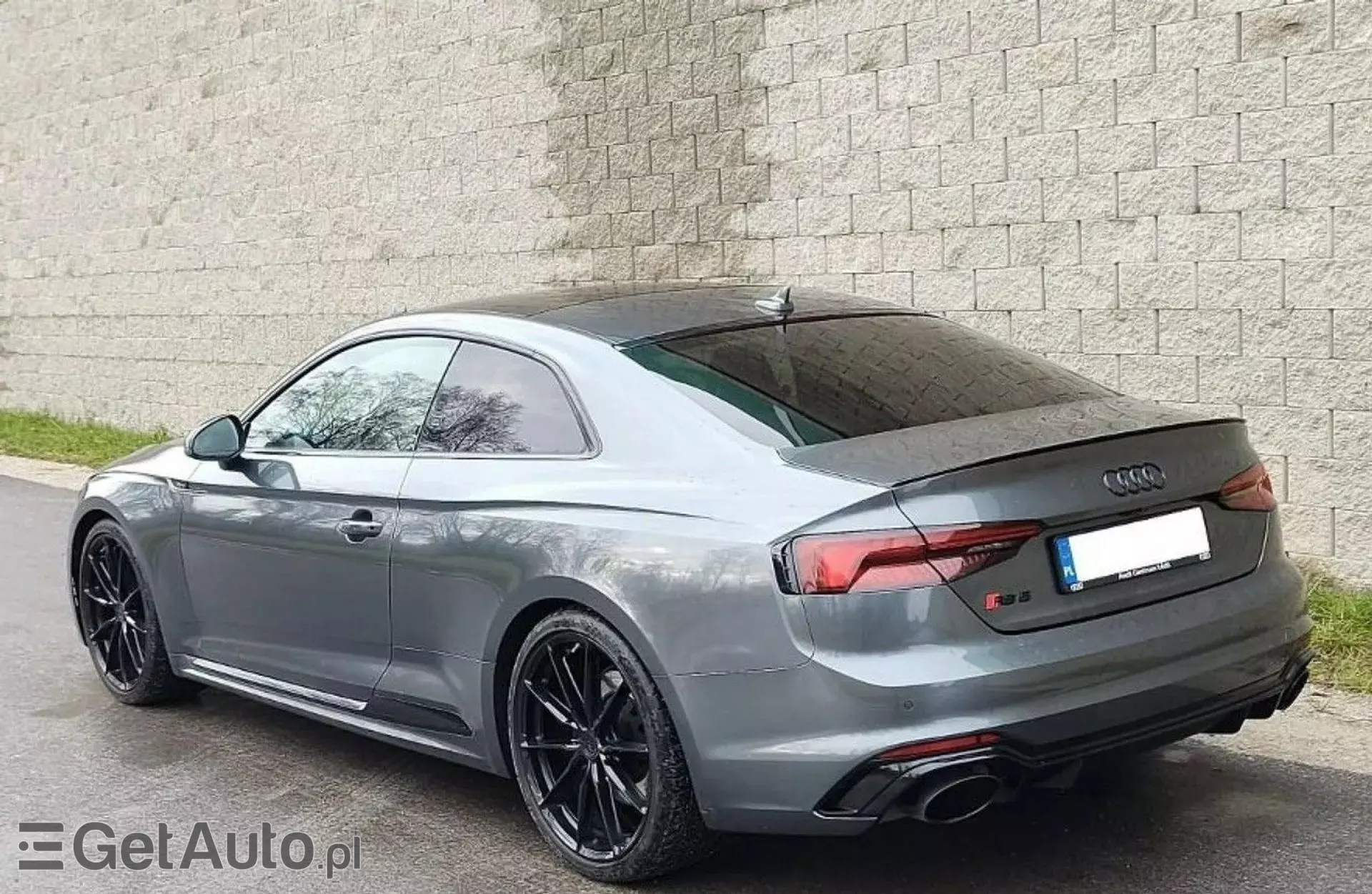 AUDI RS 5 