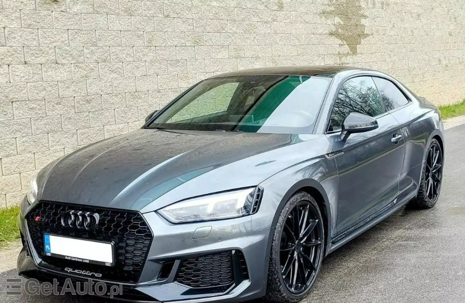 AUDI RS 5 