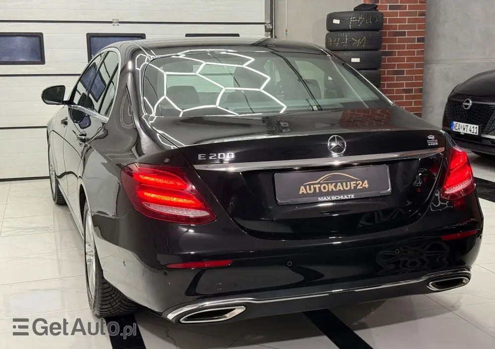 MERCEDES-BENZ Klasa E 