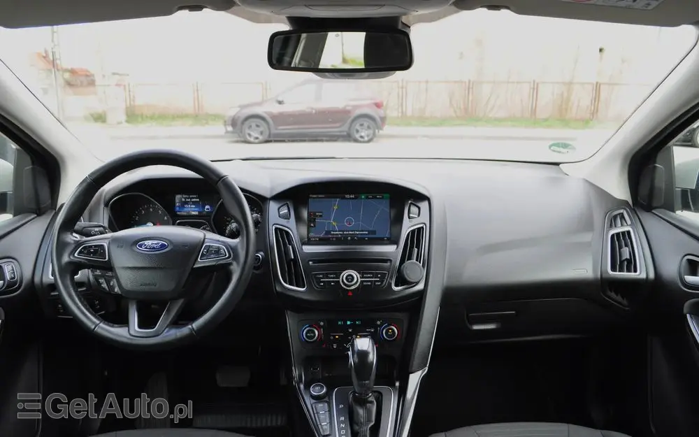 FORD Focus 1.5 EcoBoost Start-Stopp-System Business Edition