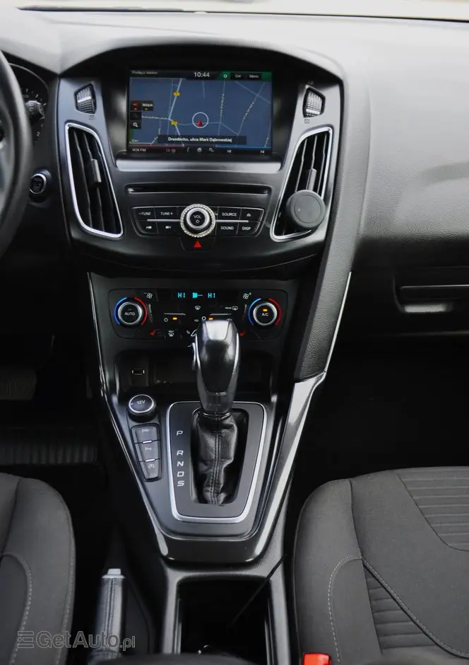 FORD Focus 1.5 EcoBoost Start-Stopp-System Business Edition