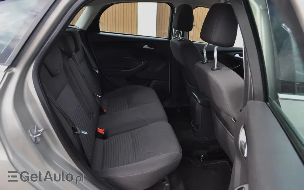 FORD Focus 1.5 EcoBoost Start-Stopp-System Business Edition