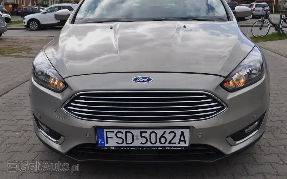 FORD Focus 1.5 EcoBoost Start-Stopp-System Business Edition
