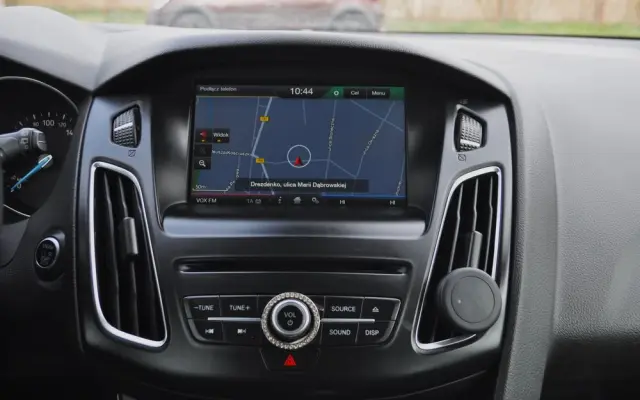 FORD Focus 1.5 EcoBoost Start-Stopp-System Business Edition