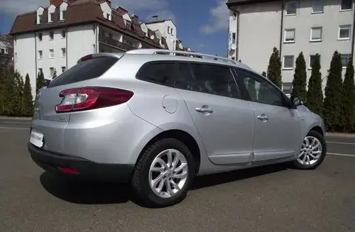 RENAULT Megane 