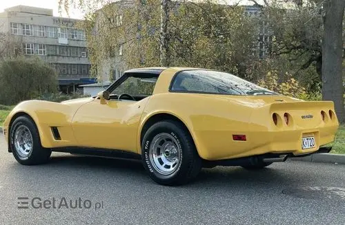 CHEVROLET Corvette 