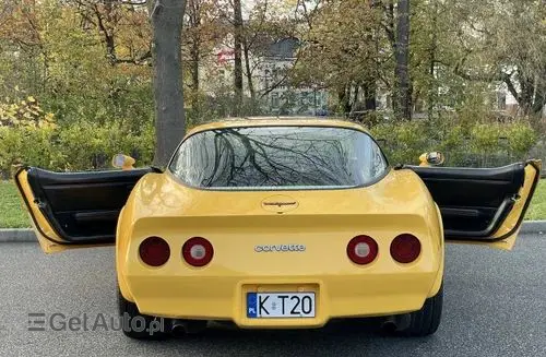 CHEVROLET Corvette 