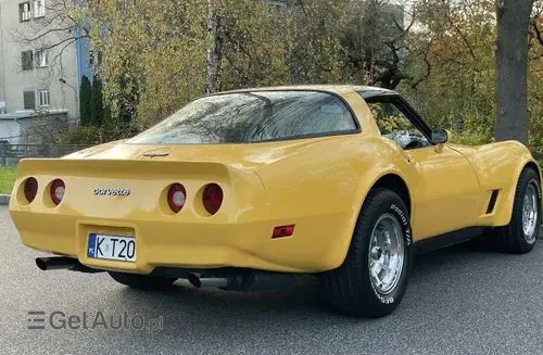 CHEVROLET Corvette 