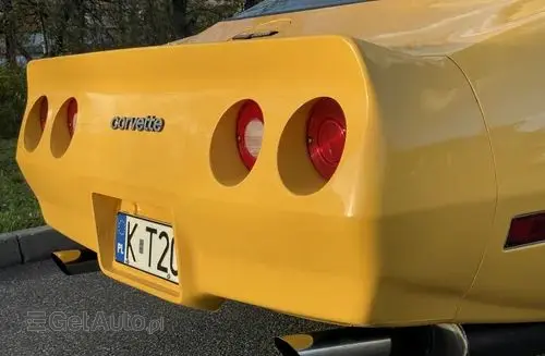CHEVROLET Corvette 